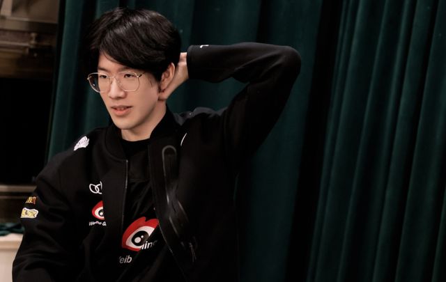 WE官宣：自由人Able正式加入队伍担任ADC