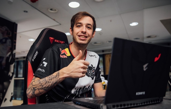 LOL官推介绍PSG：曾和BLG大战五把，这次能否杀伤夺冠大热？